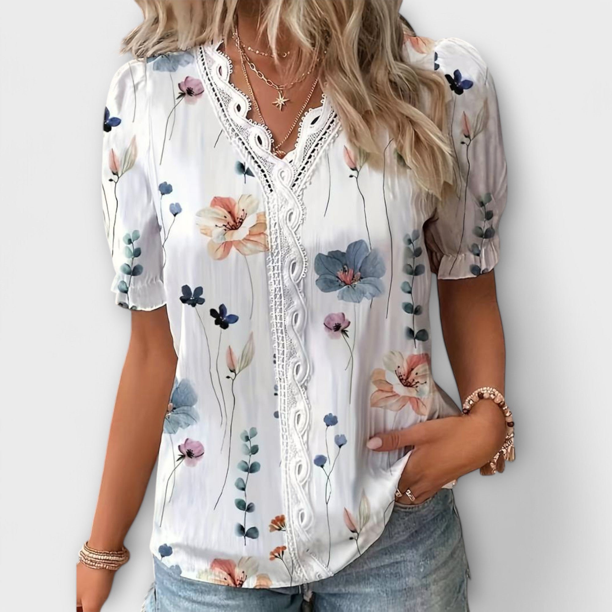 Emily - Fashionable Blouse with V-Neck