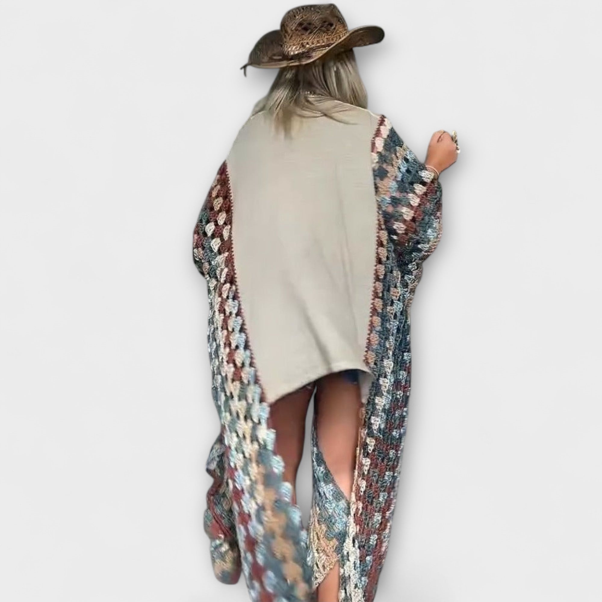 Molly - Cardina Crochet T-Shirt